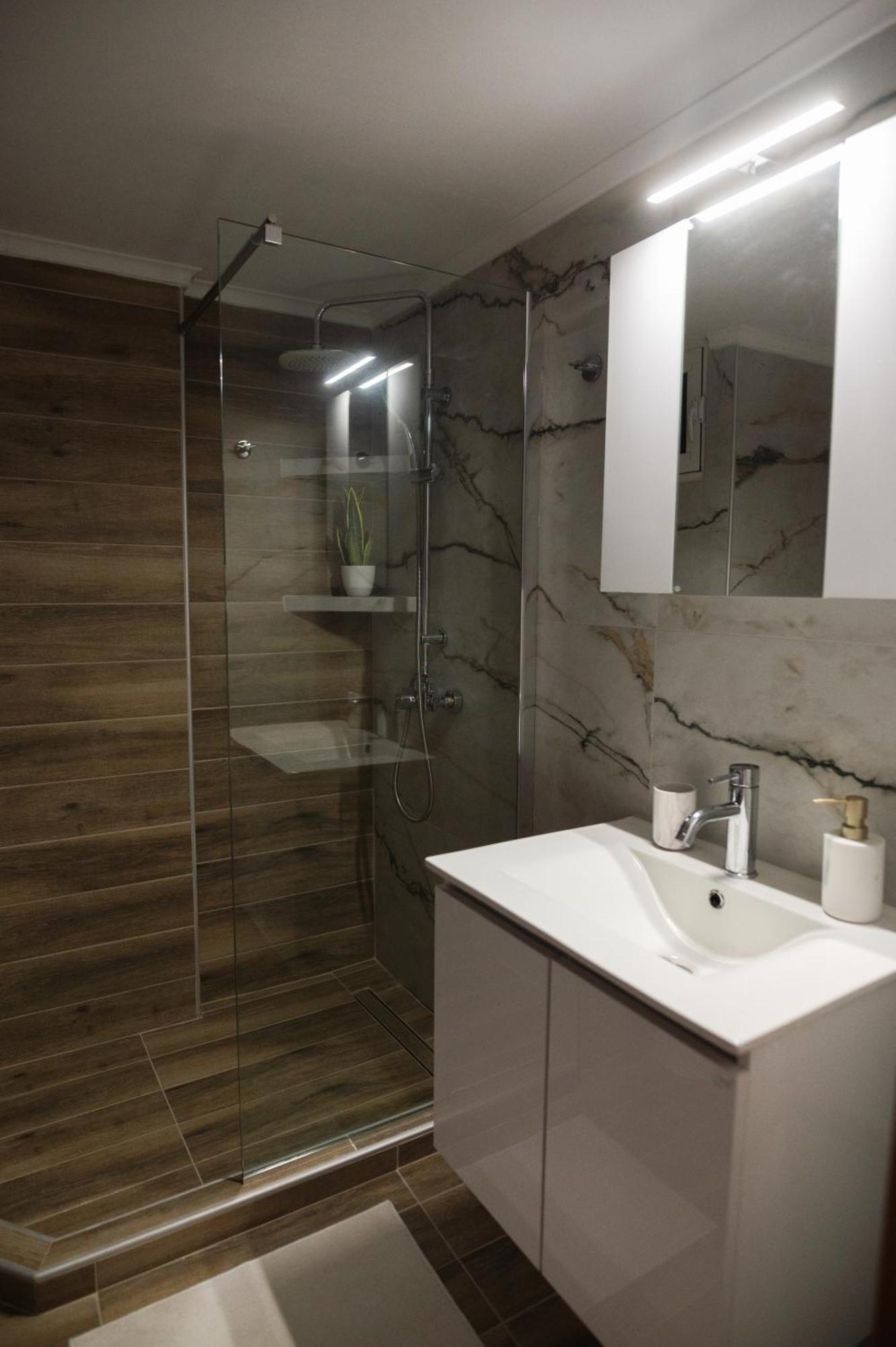 Sapphire Majesty Suite By Heaven'S Hall Luxury Suites Alexandroupoli Esterno foto
